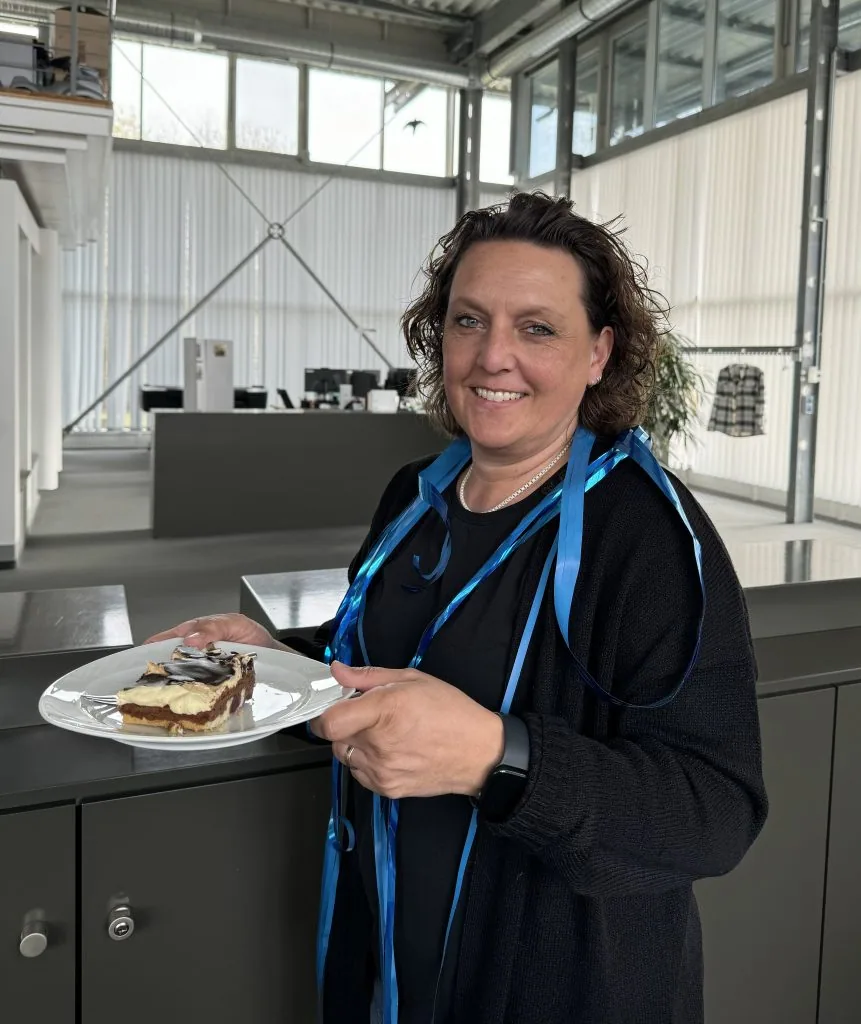 Ein besonderer Benefit bei INSTATEC: Extra-Urlaubstag zum Geburtstag und leckere Donauwelle von Tanja