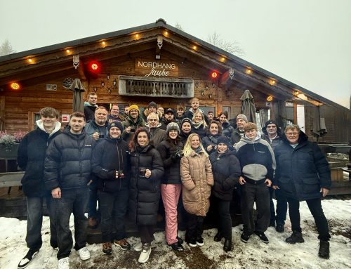 Weihnachtsfeier 2025 – INSTATEC GmbH feiert in Winterberg